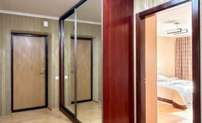 Купить 3-комнатную квартиру, Солигорск, Молодежная ул., 32. Фото 9