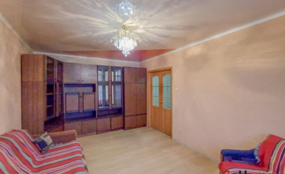 Купить 3-комнатную квартиру, Вишневец, Школьная. Фото 2