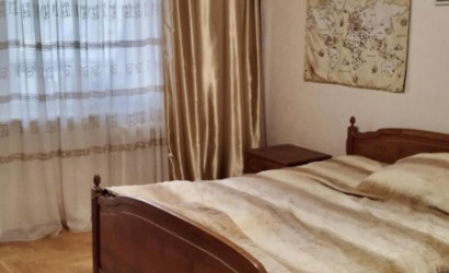 Купить 4-комнатную квартиру, Брест, Дубровская ул.. Фото 3