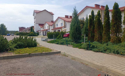 Купить коттедж, Брест, Старожитная, 2.6 соток. Фото 2