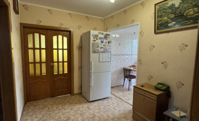 Купить 4-комнатную квартиру, Красное, 40 лет Победы. Фото 6