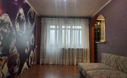 Купить 3-комнатную квартиру, Жлобин, Первомайская ул., 32. Фото 3