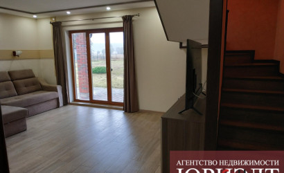 Купить коттедж, Селище Малое, Центральная, 27 соток. Фото 4