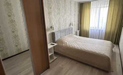Снять 3-комнатную квартиру на сутки, Солигорск, Молодежная, 29. Фото 3