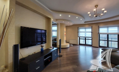 Купить 3-комнатную квартиру, Брест, Восток, ул. Стафеева. Фото 1