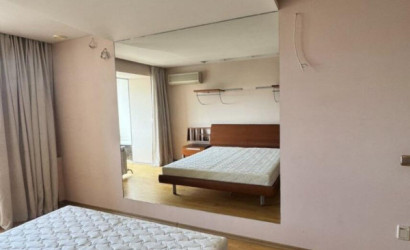 Купить 3-комнатную квартиру, Брест, Краснознаменная ул.. Фото 15