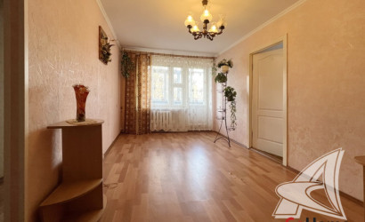 Купить 2-комнатную квартиру, Брест, Центр, б-р Космонавтов. Фото 2