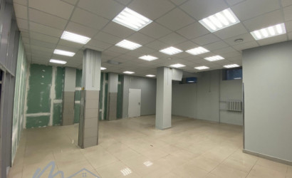 Продажа торгового помещения, Минск, ул. Червякова, д. 4,  312.2 кв.м.. Фото 2