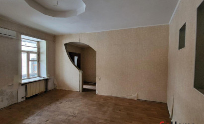 Купить 1-комнатную квартиру, Витебск, Революционная ул., 5. Фото 2