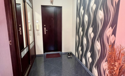 Купить 3-комнатную квартиру, Щучин, Островского, 19. Фото 3