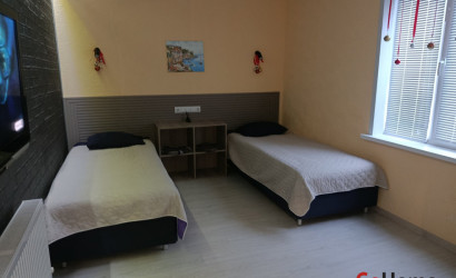 Снять 1-комнатную квартиру на сутки, Червень,  ул.Калинина, 12/2. Фото 2