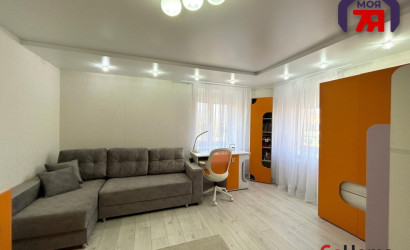 Купить 2-комнатную квартиру, Солигорск, Шахтеров б-р, 5. Фото 2