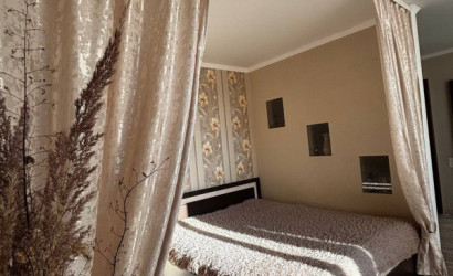 Снять 1-комнатную квартиру на сутки, Новогрудок, ул. Волчецкого 16. Фото 1