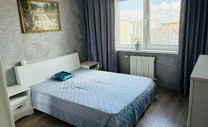 Купить 3-комнатную квартиру, Мозырь, Юности б-р, д.167. Фото 1