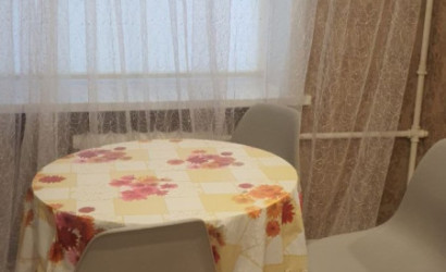 Снять 2-комнатную квартиру на сутки, Щучин, ул. Ленина, 58. Фото 2