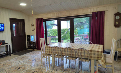 Снять 4-комнатную квартиру на сутки, Клейники, Вишнёвая, 2. Фото 12