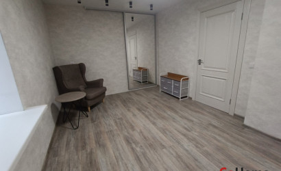 Купить 3-комнатную квартиру, Пинск, Суворова, 33. Фото 9