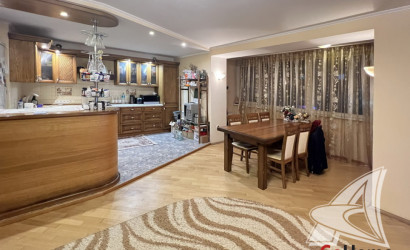 Купить 4-комнатную квартиру, Брест, Киевка, ул. Сикорского. Фото 4