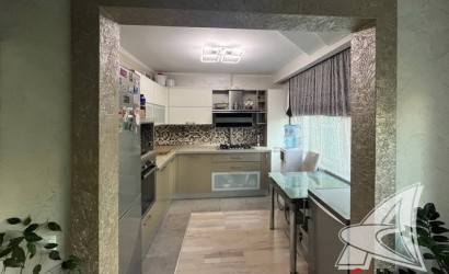 Купить 4-комнатную квартиру, Брест, Восток, ул. Гродненская. Фото 11