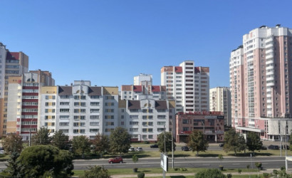 Купить 3-комнатную квартиру, Гомель, Советская, 97/3. Фото 1