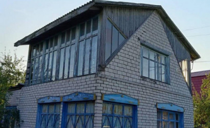 Купить дом в деревне, Елочка, 4.3 соток. Фото 1