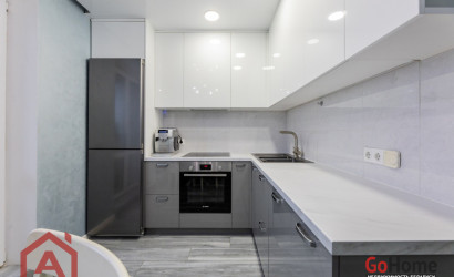 Купить 1-комнатную квартиру, Сеница, Набережная, 57. Фото 4