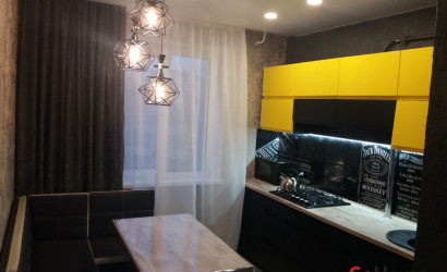 Снять 2-комнатную квартиру на сутки, Речица, ул. Набережная. Фото 1