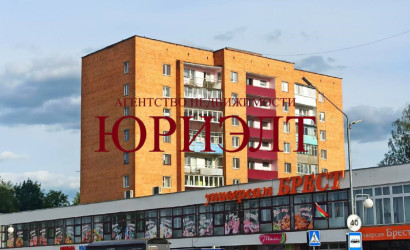 Купить 3-комнатную квартиру, Пинск, Брестская, 63. Фото 1