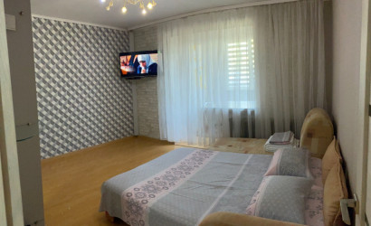 Снять 1-комнатную квартиру на сутки, Жлобин,  17 м-он, дом 16. Фото 2