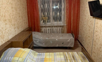 Снять 3-комнатную квартиру на сутки, Ошмяны, ул. Советская д.30. Фото 6