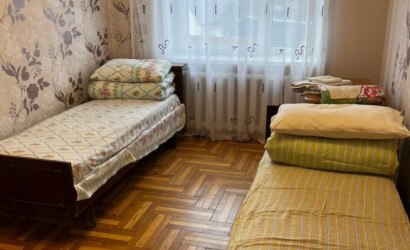 Снять 2-комнатную квартиру на сутки, Ивье, 8 Марта, д. 22. Фото 3