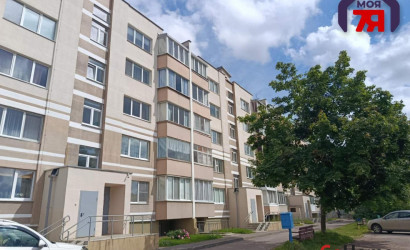 Купить 1-комнатную квартиру, Молодечно, Ларина ул., 1. Фото 2