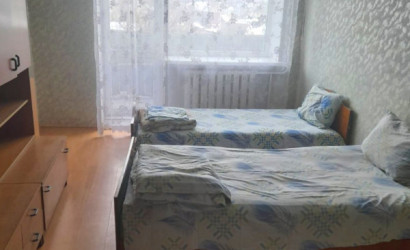 Снять 3-комнатную квартиру на сутки, Мядель, 17 сентября. Фото 1