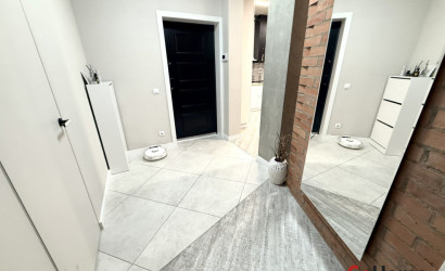 Купить 3-комнатную квартиру, Гродно, Воинов-Интернационалистов, 16А. Фото 2