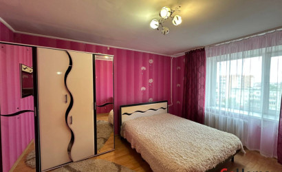 Снять 2-комнатную квартиру на сутки, Пинск, Черняховского, 17. Фото 2