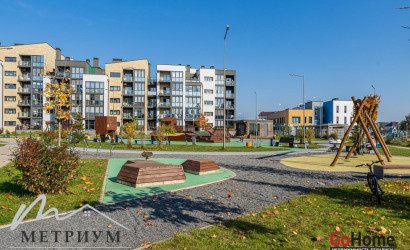 Купить 3-комнатную квартиру, Ратомка, Солнечный Пляж ул., 17. Фото 31