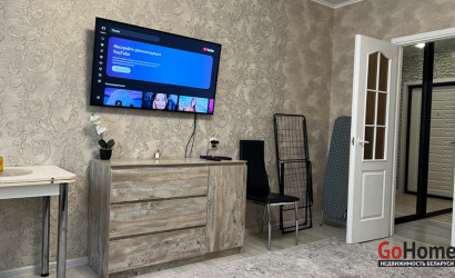 Снять 2-комнатную квартиру на сутки, Слоним, Е.Полоцкой д.31. Фото 1