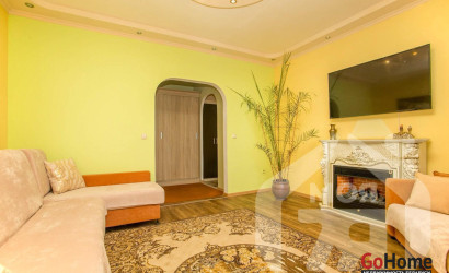 Купить 3-комнатную квартиру, Молодечно, Громадовская ул., 1. Фото 2