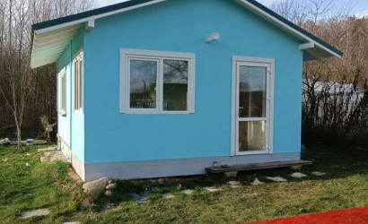 Купить дом в деревне, Кветка, 5.5 соток. Фото 1