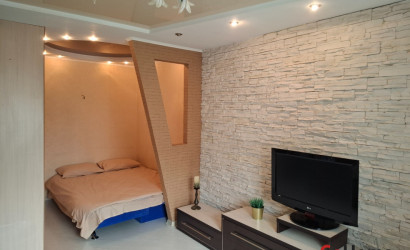 Снять 1-комнатную квартиру на сутки, Пинск, Брестская 2. Фото 1