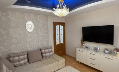 Купить 3-комнатную квартиру, Ошмяны, Ул Школьная 8. Фото 1