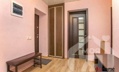 Купить 2-комнатную квартиру, Нарочь, Октябрьская ул., 5. Фото 2