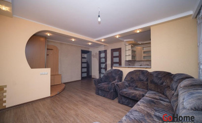 Купить 2-комнатную квартиру, Жодино, 50 Лет Октября ул., 13. Фото 2