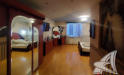 Купить 4-комнатную квартиру, Брест, Восток, ул. Московская. Фото 4