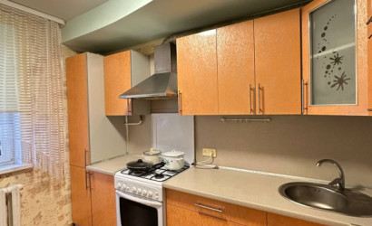 Снять 2-комнатную квартиру на сутки, Островец, Володарского, 48. Фото 3