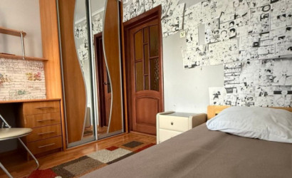 Снять 3-комнатную квартиру на сутки, Кобрин, Советская 115. Фото 10