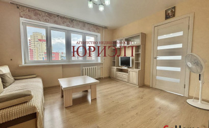 Купить 2-комнатную квартиру, Гродно, Захарова, 26. Фото 1