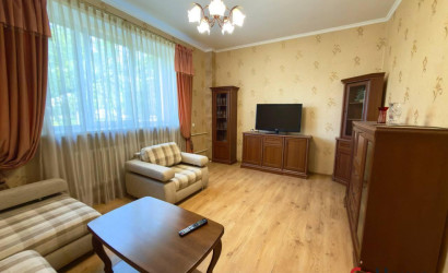Снять 3-комнатную квартиру, Минск, г. Минск, ул. Центральная, 2. Фото 1