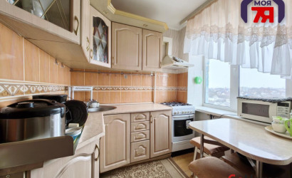 Купить 4-комнатную квартиру, Слуцк, Виленская ул., 57. Фото 1