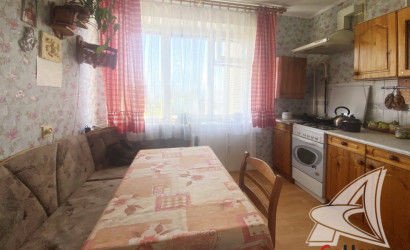 Купить 3-комнатную квартиру, Брест, Центр, б-р Космонавтов. Фото 4